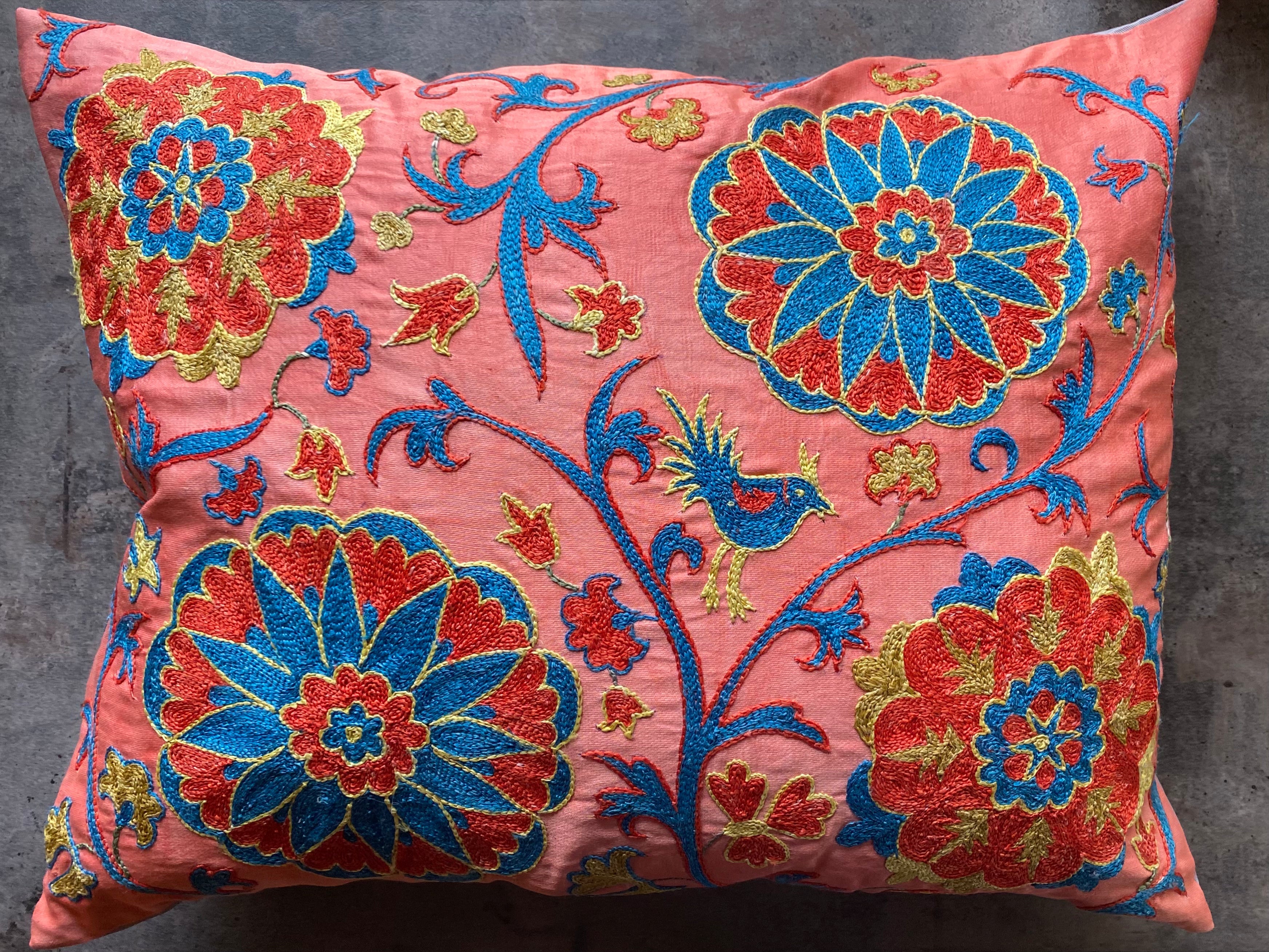 ウズベキスタン製 シルク スザニ刺繍 クッションカバー 60×49 SZN719